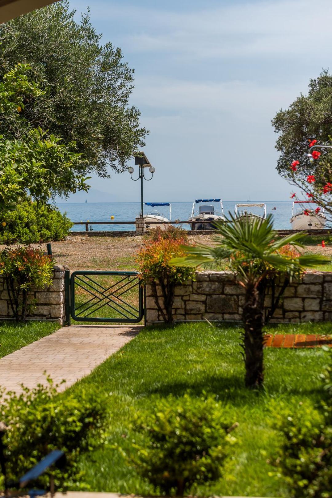 Waterfront Barbati By Villa2Be Buitenkant foto